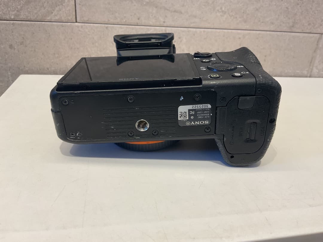 訳あり★ソニー α7S II（ILCE-7SM2）ボディ（バッテリーあり）