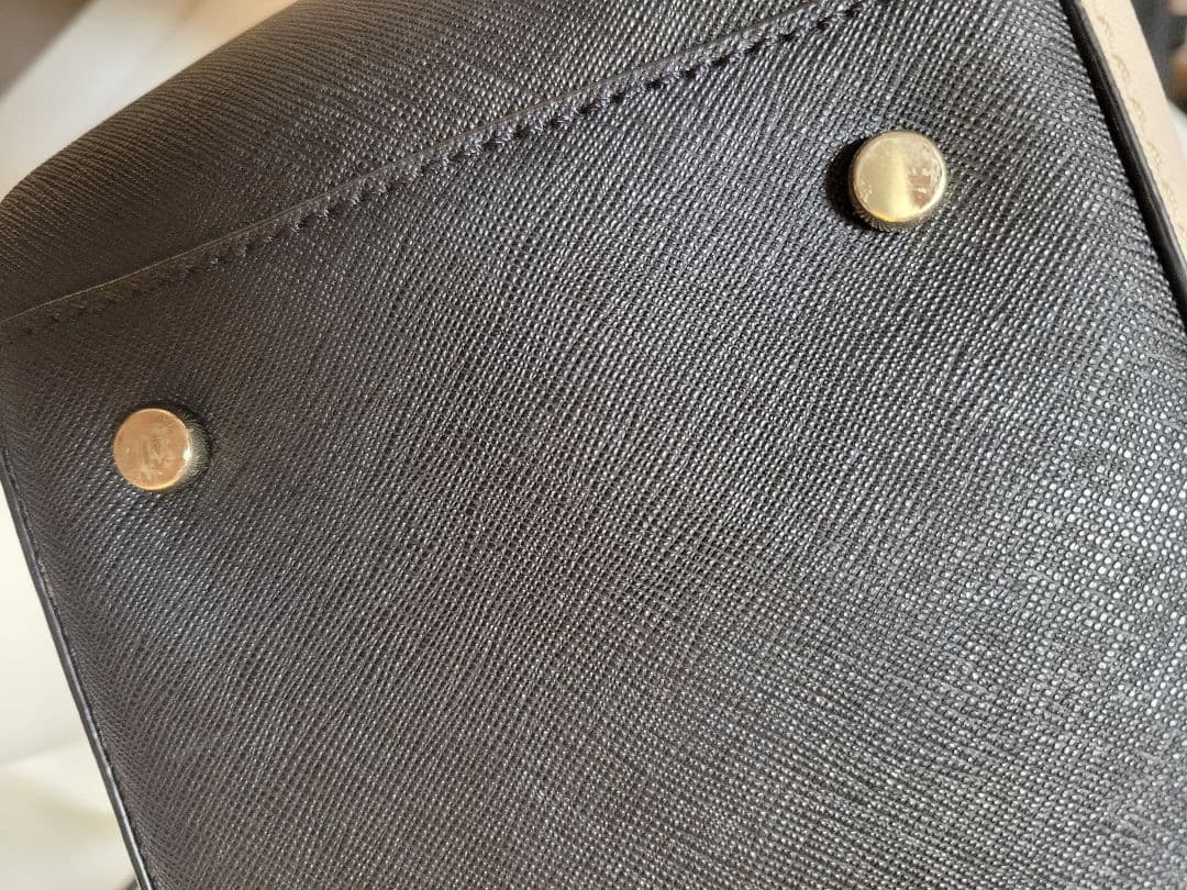 美品 kate spade キャメロン ストリート ゾーイー ベージュ×ブラック