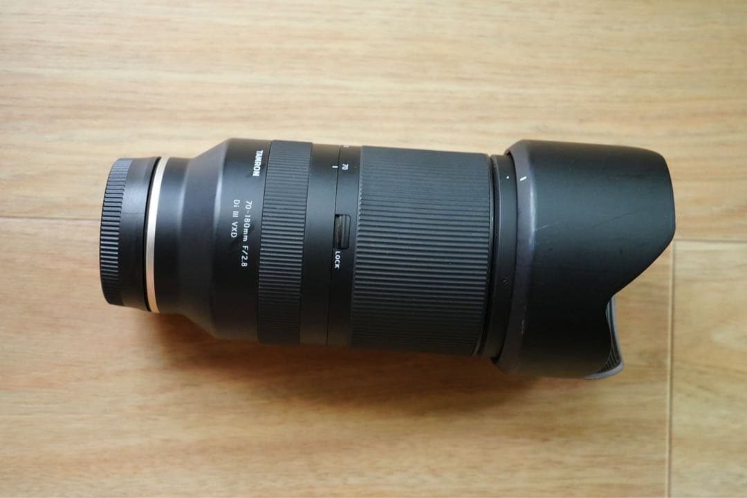 TAMRON70-180mm F/2.8 Di III VXD ソニーEマウント