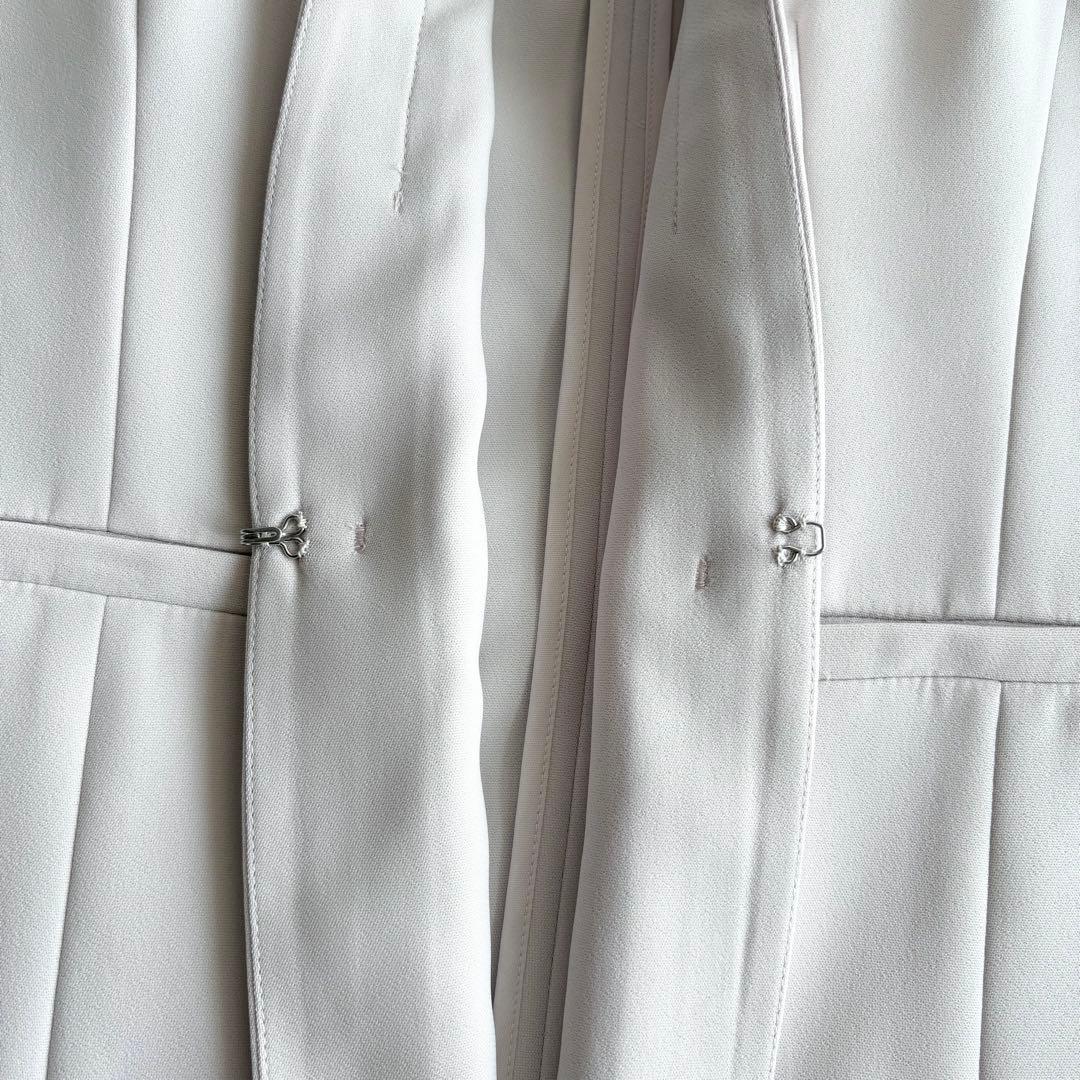 【未使用】クードシャンス カラーレスジャケット スカートスーツ グレージュ 38