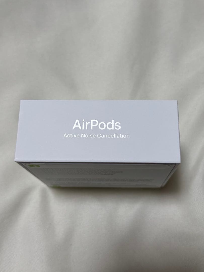 AirPods 第4世代　ノイズキャンセリング
