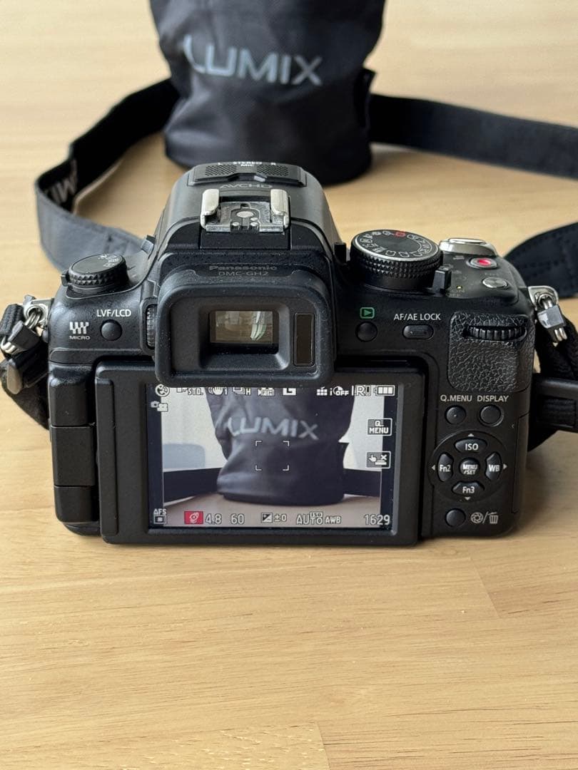 【美品】Panasonic LUMIX DMC-GH2 ブラック（パナソニック）