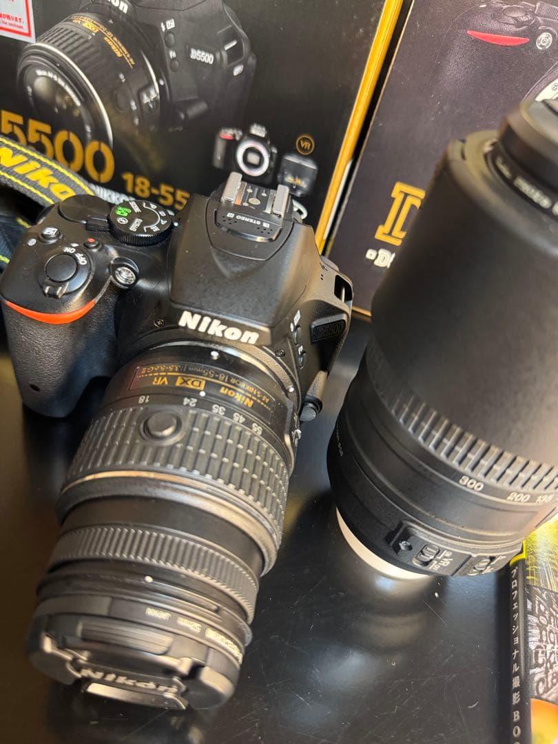 Nikon D5500 ダブルズームキット デジタル一眼レフカメラ