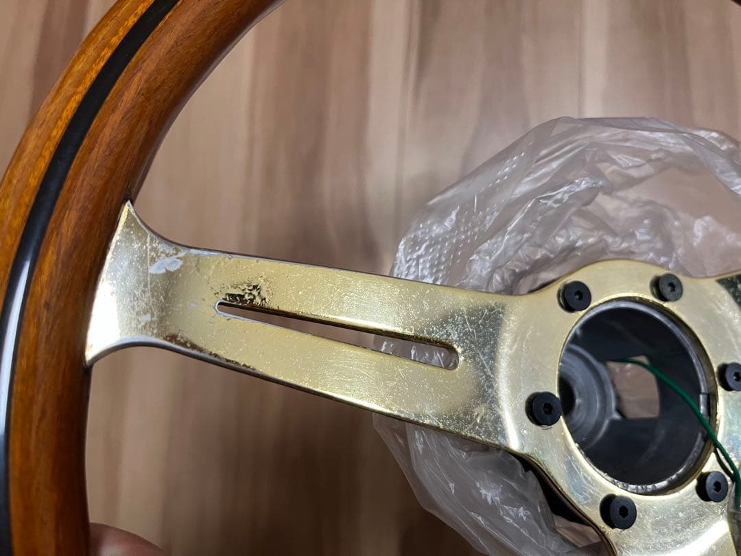 ナルディ　ステアリング　36.0 ランクル　ボス付き