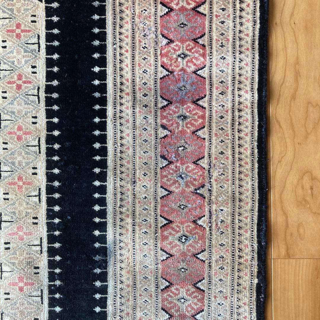 ヴィンテージラグ　トライバルラグ　パキスタン　メダリオン