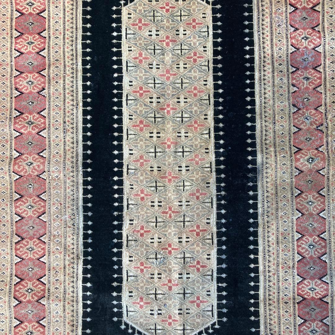 ヴィンテージラグ　トライバルラグ　パキスタン　メダリオン