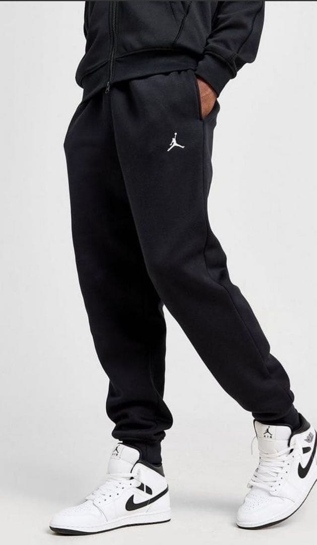 新品　ナイキ　ジョーダン　メンズ　スウェット　上下　ブラック　裏起毛　US S