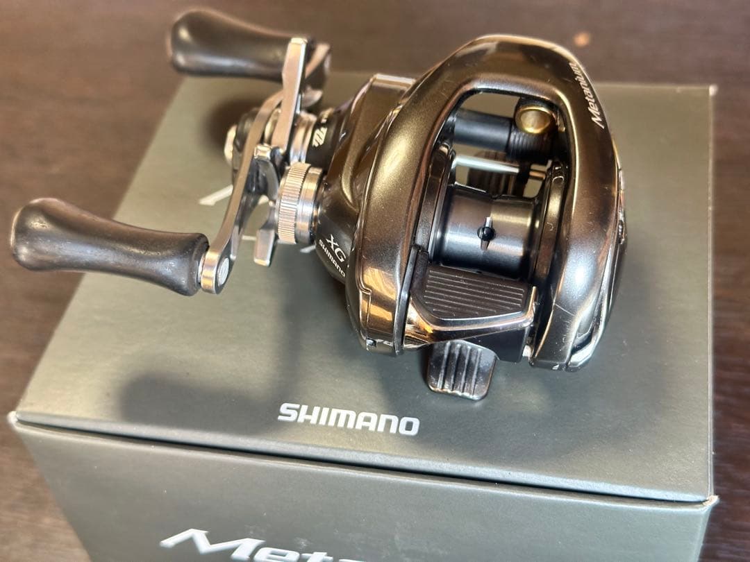 シマノ　2020 メタニウム　XG 左巻き　ベイトリール