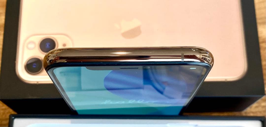 【極美品】 iPhone11 Pro 256GB ゴールド SIMフリー 修理無