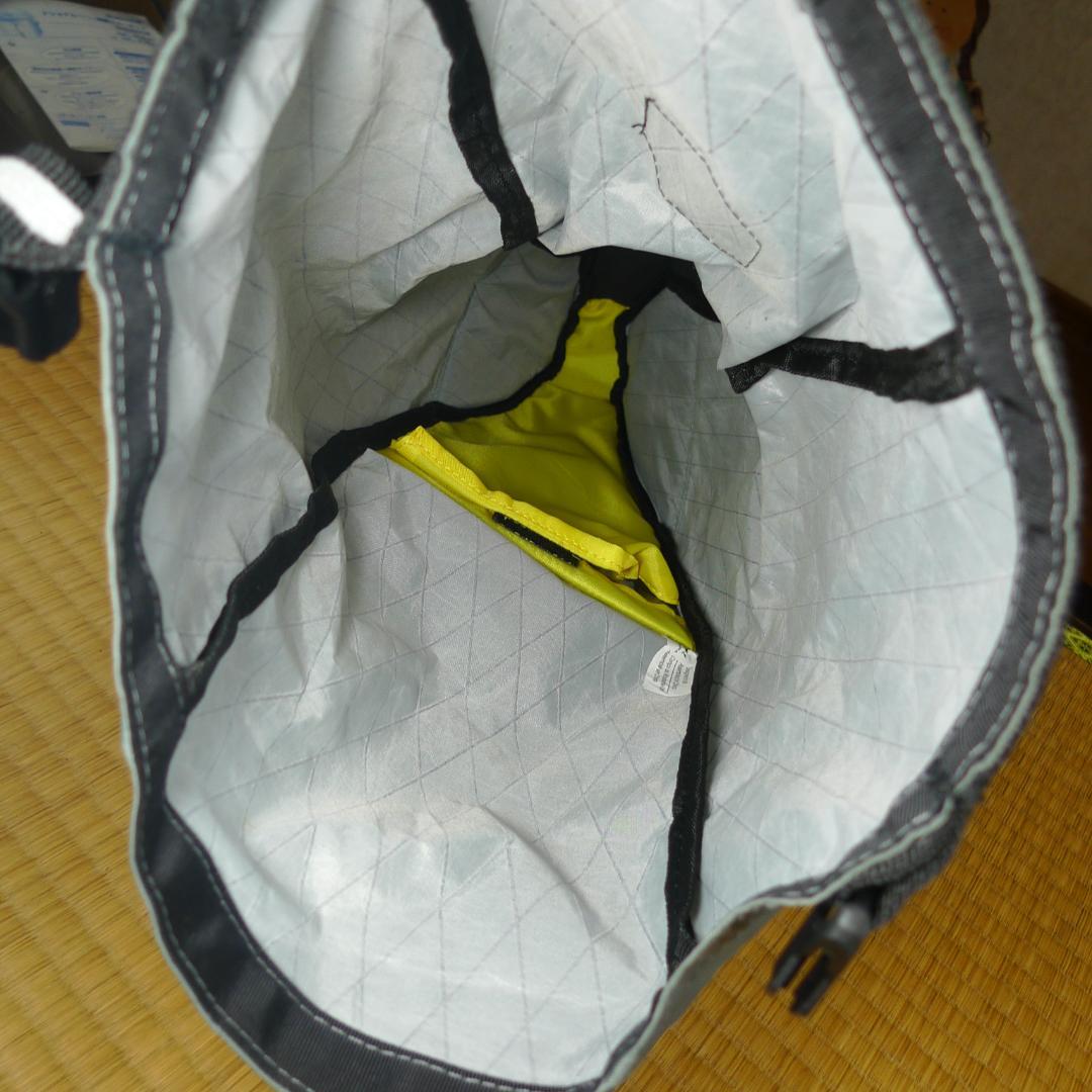 サドルバック　APIDURA　SADDLE BAG　コンパクト　11L　グレー色