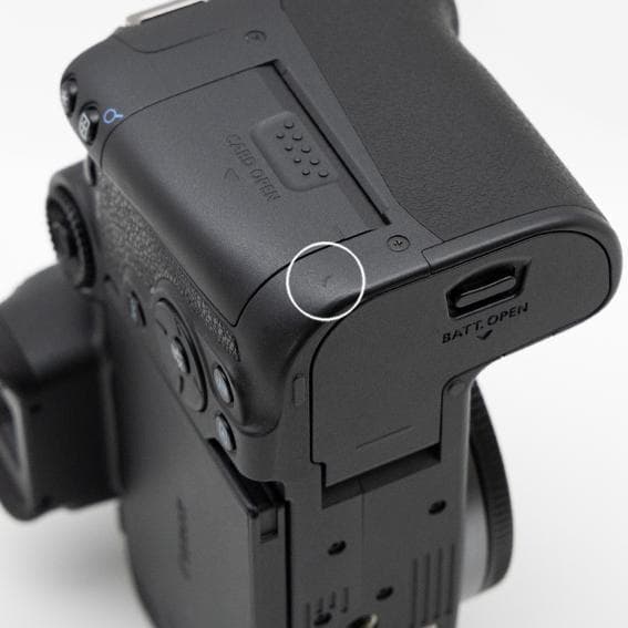 Canon EOS R7 ボディ【美品】ガラス・接点コーティング済み