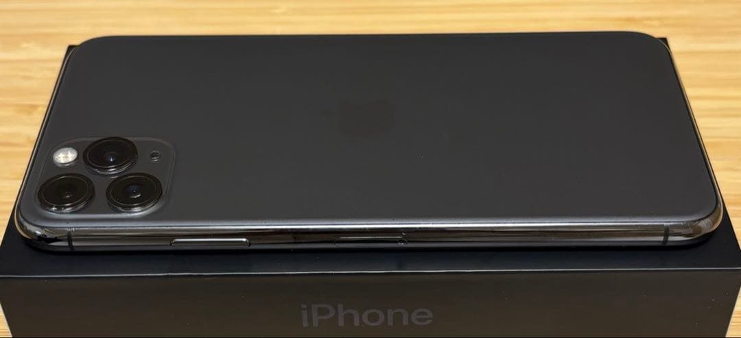 YUU SHIN 　　iPhone 11 PRO MAX 256GB