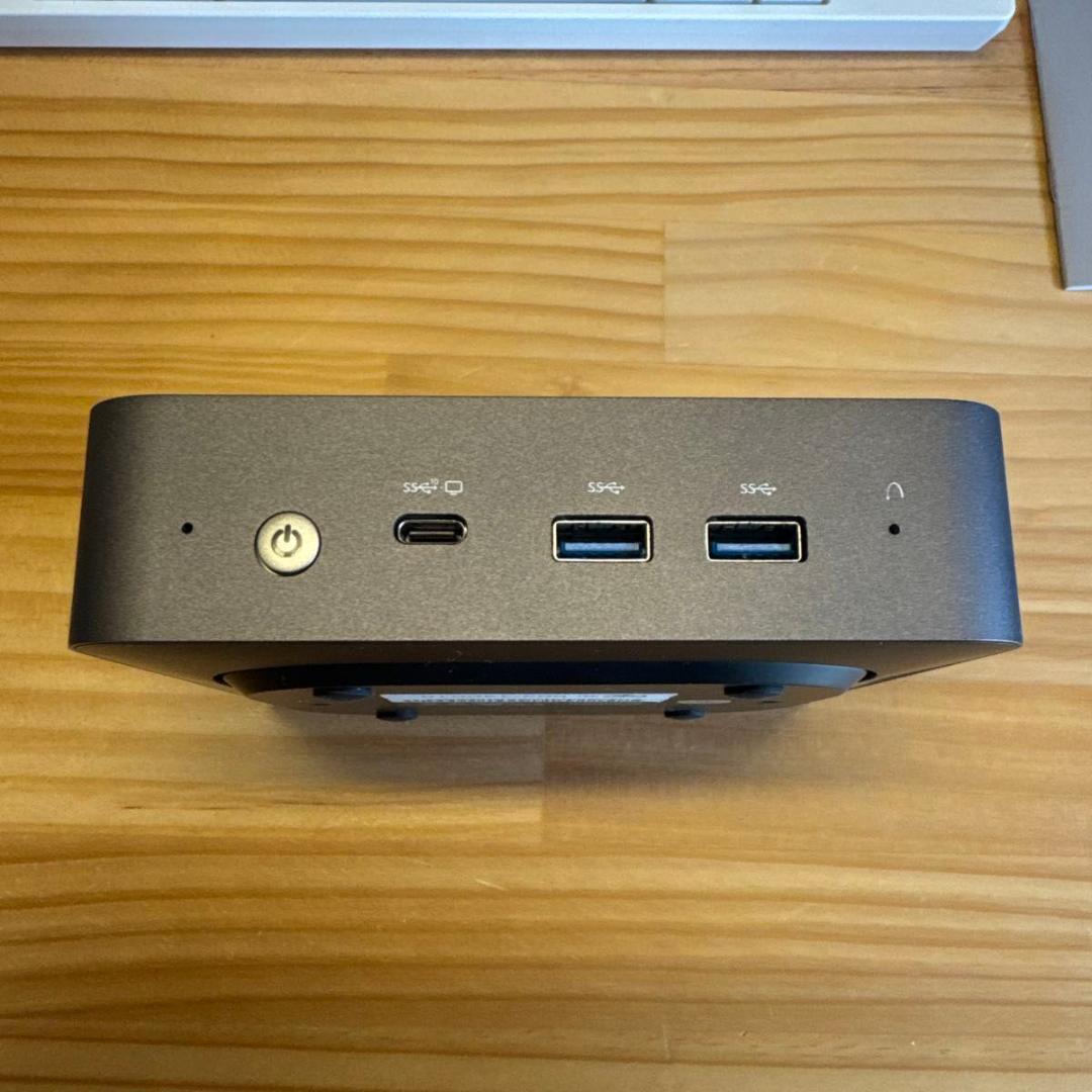 ミニPC MINISFORUM UN305