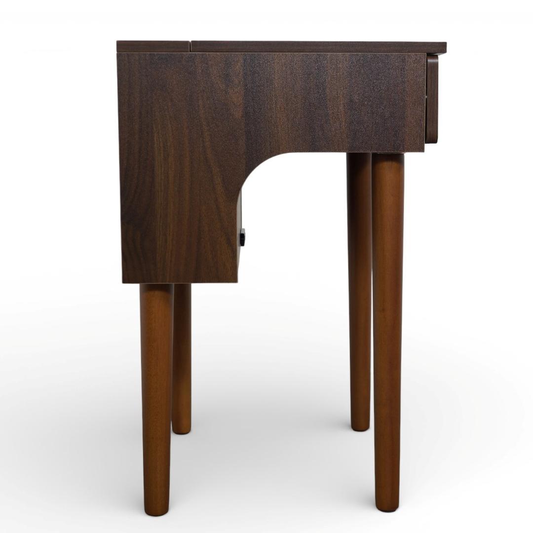 フォロー割◆訳あり◆【新品】北欧風　ドレッサー＆スツールセット　LED女優ライト