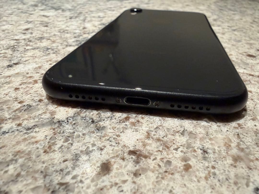 iPhoneXR 128GB SIMフリー