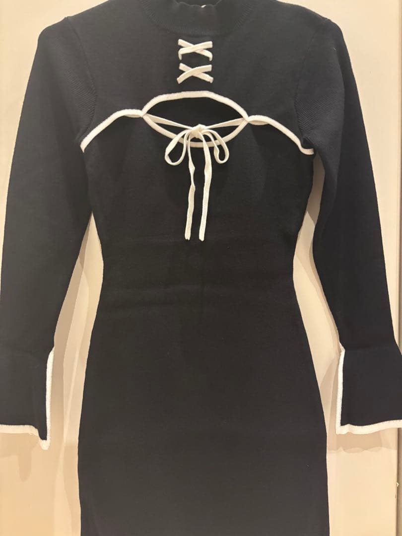 ダーリッチ　フロントオープンリボンニットミニワンピース