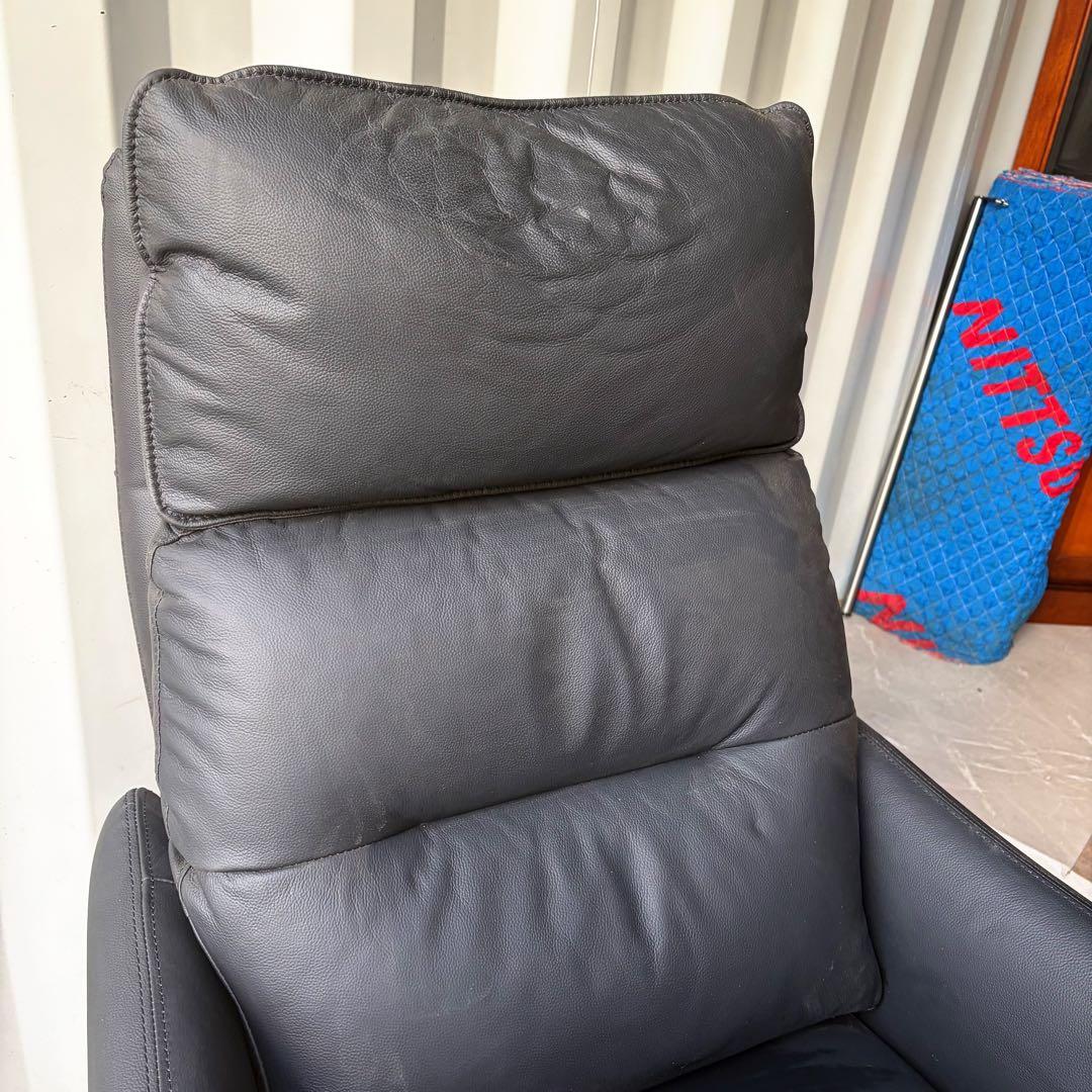 取付無料！ニトリ 2モーター 本革ダークグレー電動リクライニングパーソナルチェア