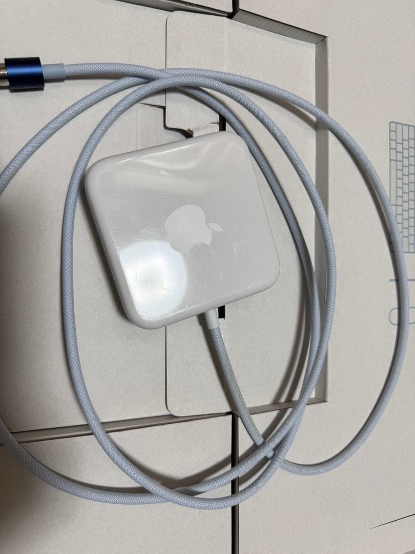 a*3様 iMac 24インチ M1チップ 16GB /512GB/VESAモデ