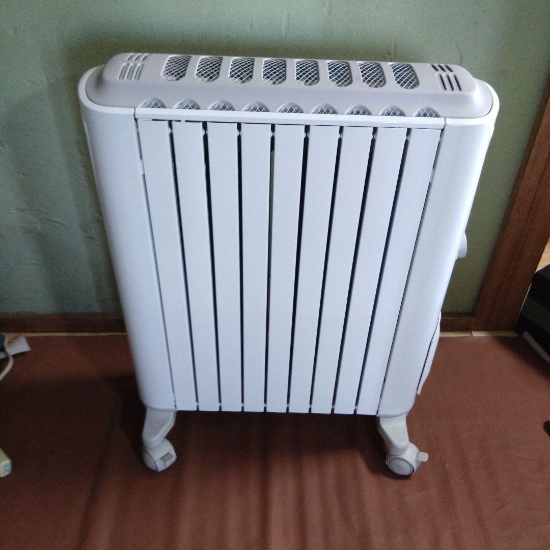 デロンギ　オイルヒーター　RHJ75V0915-GY