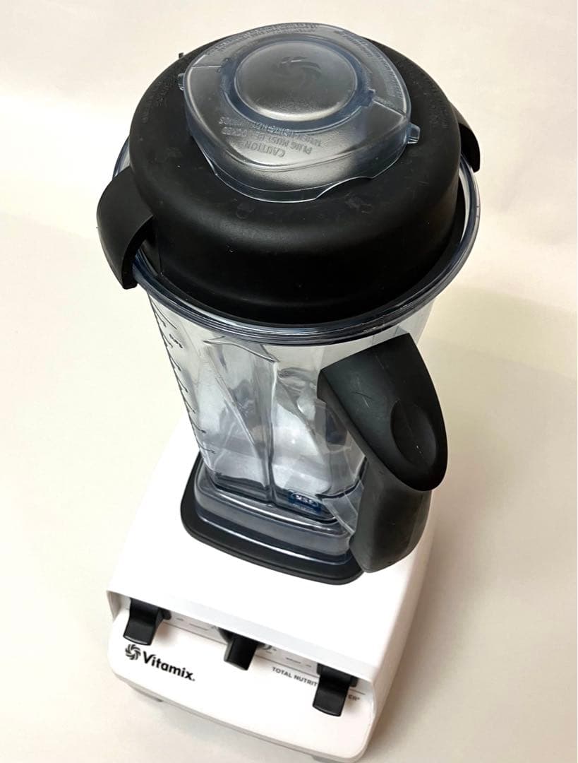 美品 動作保証 Vitamix バイタミックス ブレンダー VM0111