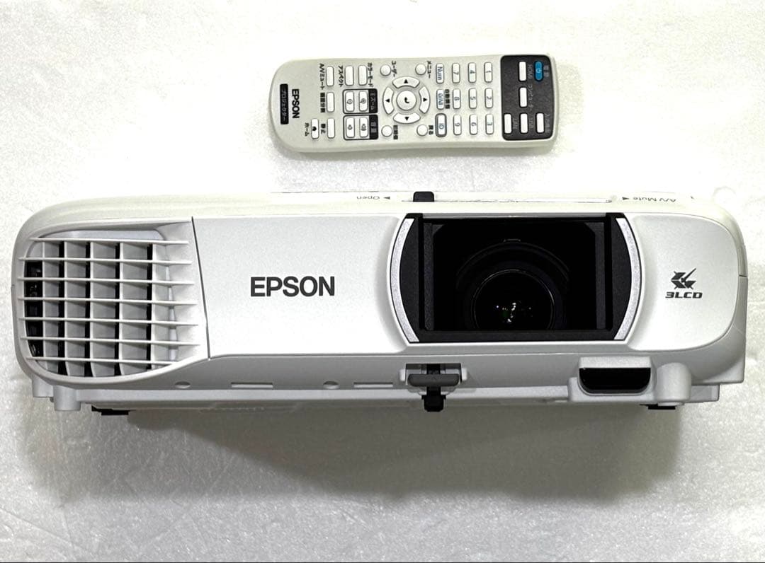 【美品】EPSON dreamio EH-TW750 プロジェクター　箱あり