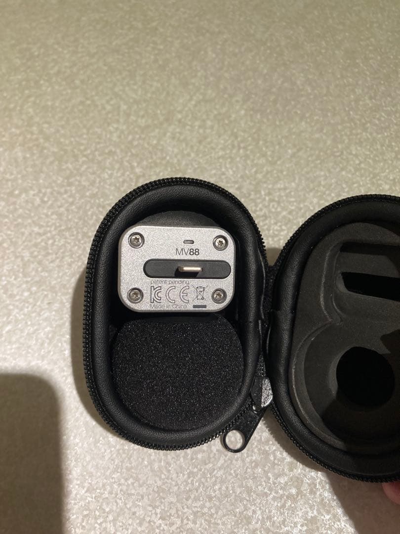 MV88 マイク シルバー ケース付き