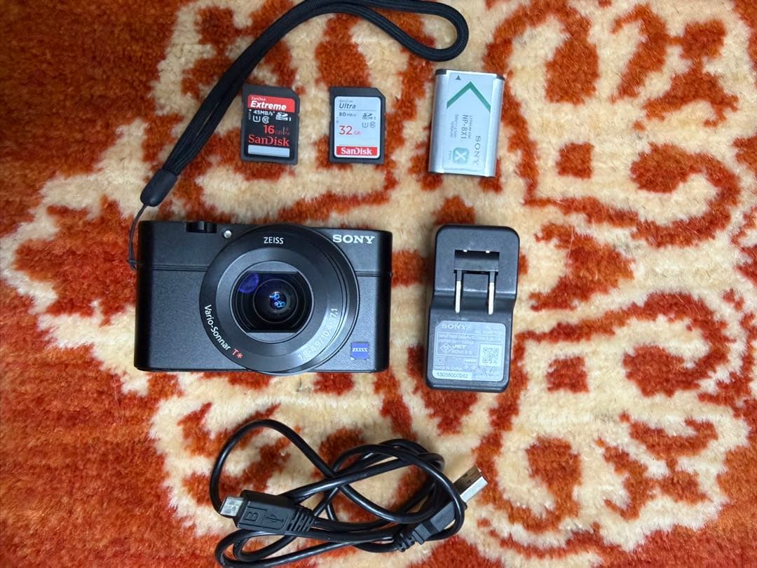 【美品】SONY Cyber-shot DSC-RX100 20.2MP