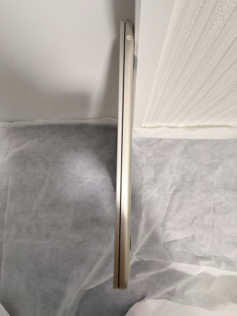 【美品】Macbook Air M2 13インチ 8GB 512GB SSD