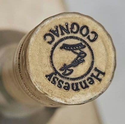 未開栓　Hennessy V.S.O.P コニャック　ブランデー　古酒40度