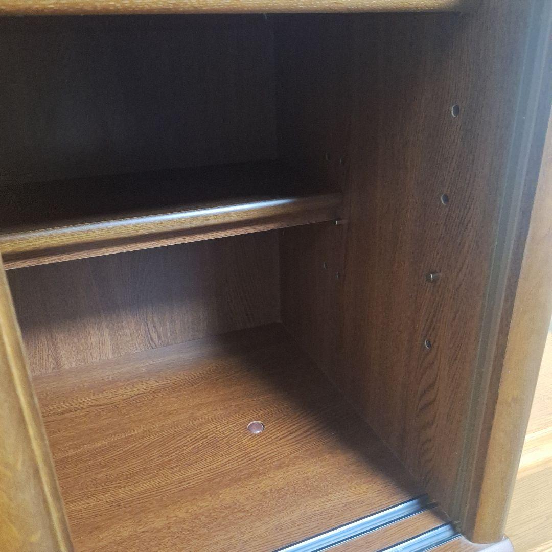 M*i様 ９月末停止予定‼️美品中古【送料込】食器棚 　カップボード１９５cm