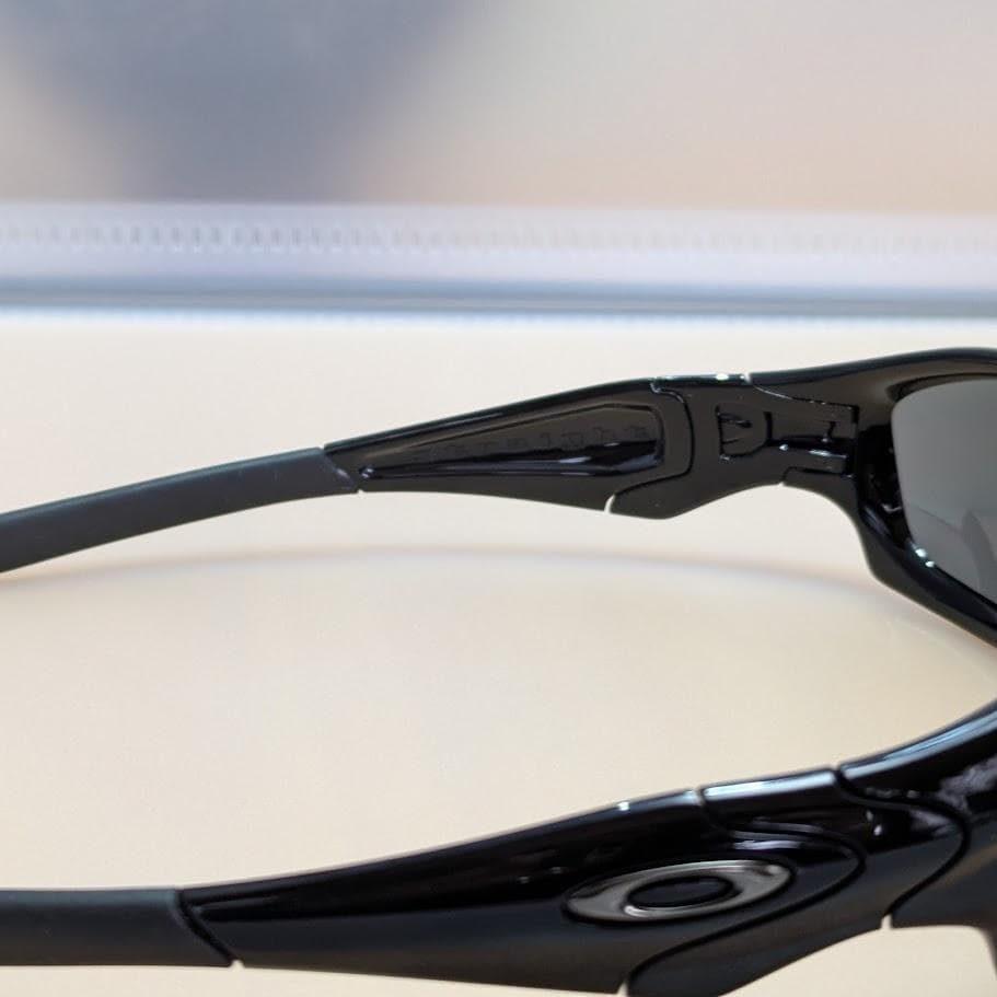 小物 OAKLEY Straight jacket