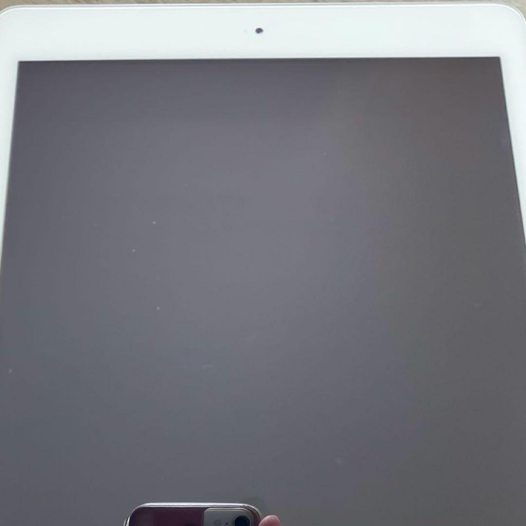 【1台限定価格】iPad 第5世代 32GB SIMフリー【すぐ発送】