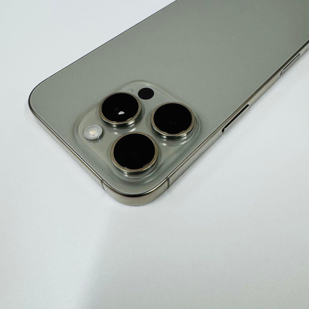 iPhone 16 Pro 256GB SIMフリー超美品