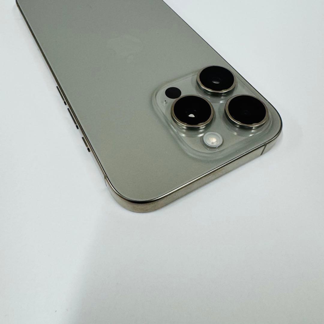 iPhone 16 Pro 256GB SIMフリー超美品