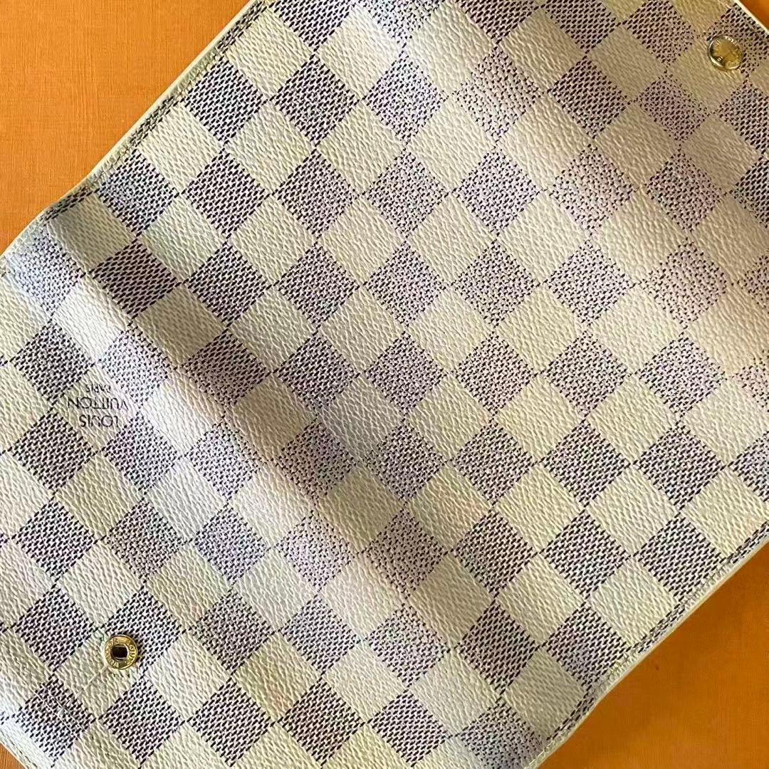 LOUIS VUlTTON ダミエアズール インターナショナル 三つ折り長財布❣️