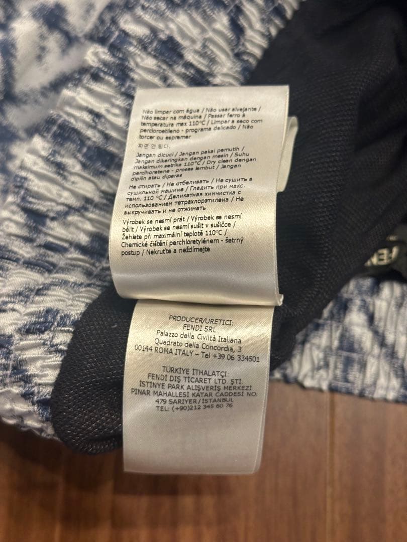 FENDIフェンディメンズ 水着 スイムウェア M