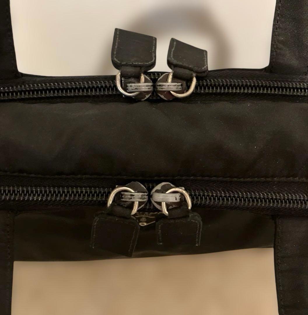 プラダ ナイロン ビジネスバッグ