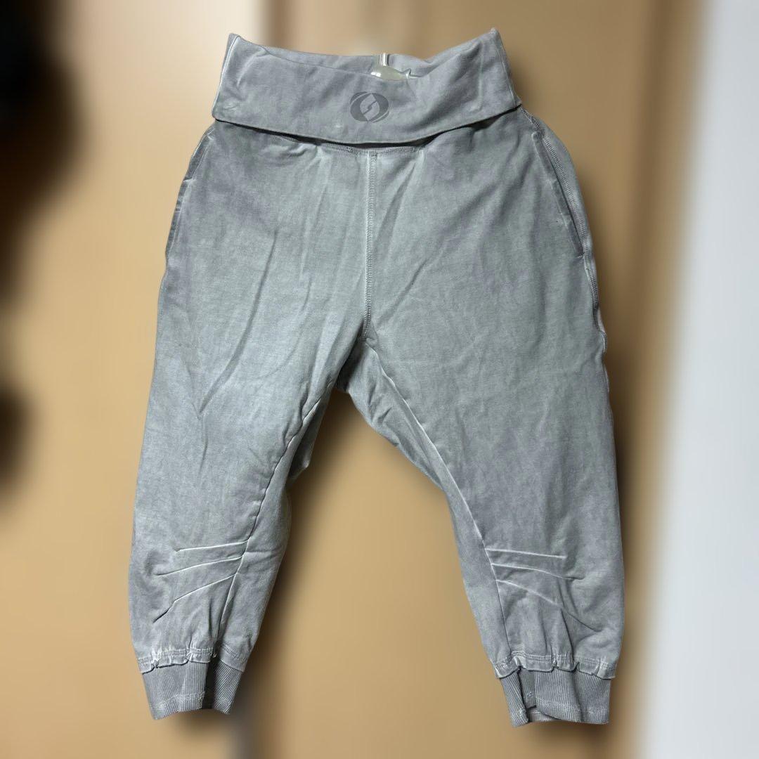 Salsation サルセーション カプリパンツ 淡灰 M