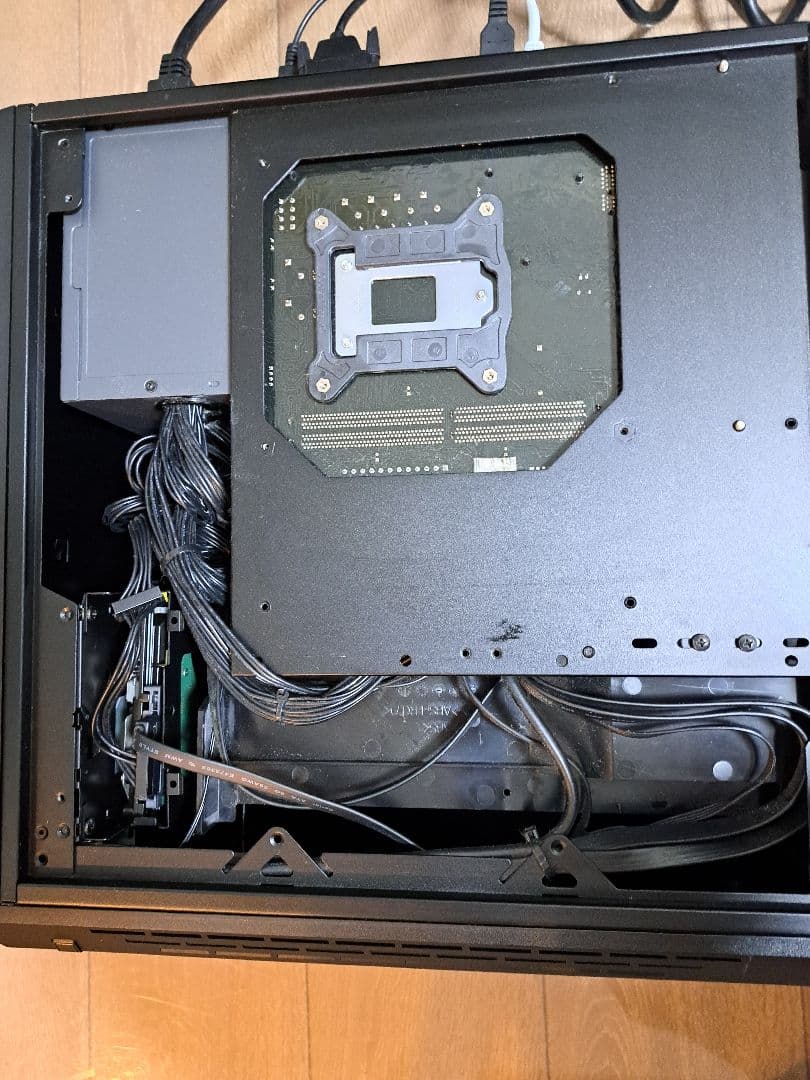 マウス Corei7-8700 NVMe SSD256GB HDD3TB