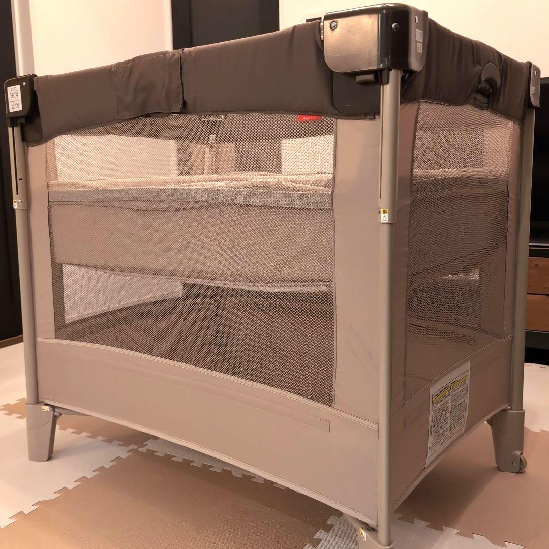 【土日発送】アップリカ　折り畳みミニベビーベッド　ココネルエアー　ココアブラウン