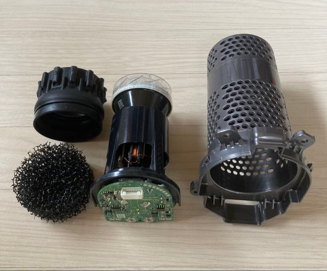 ダイソン掃除機　v10 分解洗浄　メンテナンス品