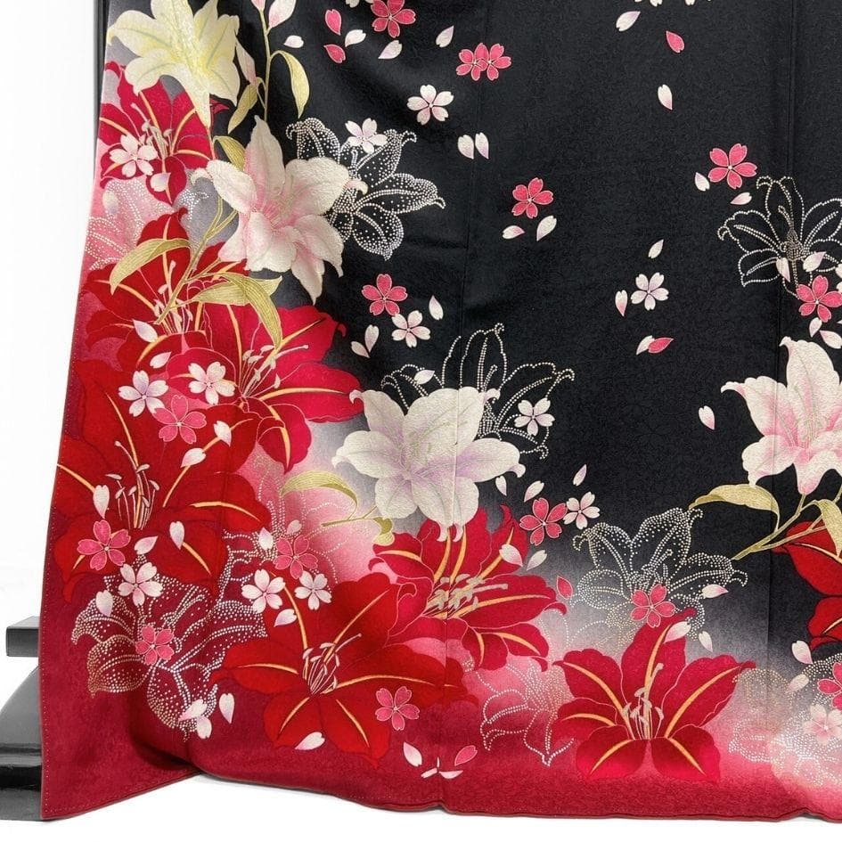 刺繍　百合　花吹雪　振袖　晴れの日　成人式　卒業式　着物　012a p