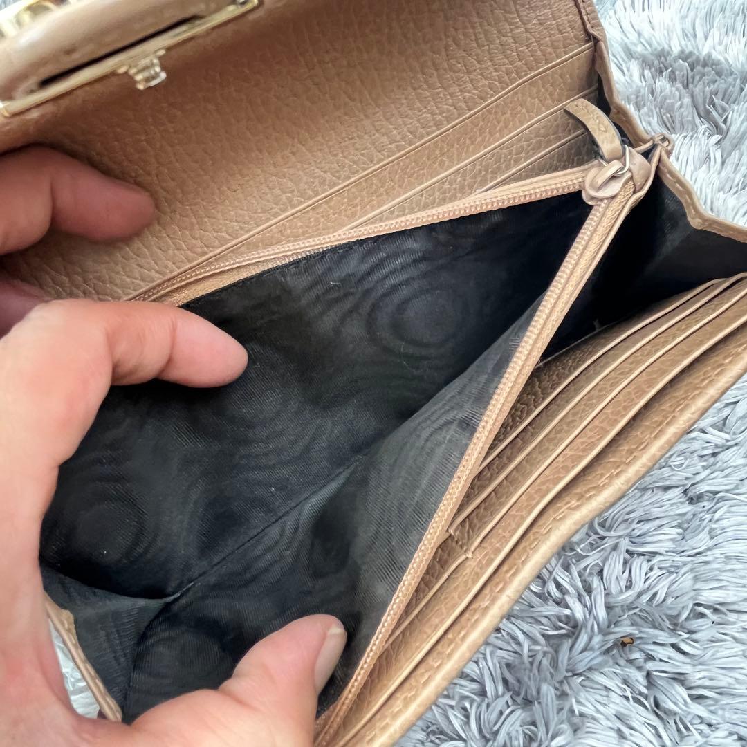美品✨GUCCI インターロッキング　シボレザー　長財布　ベージュ　レディース