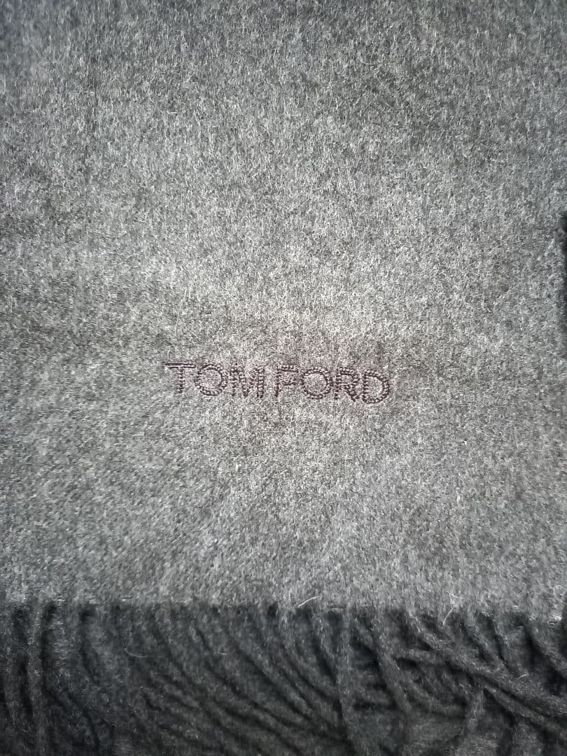 美品）トムフォード マフラー(イタリア製）
