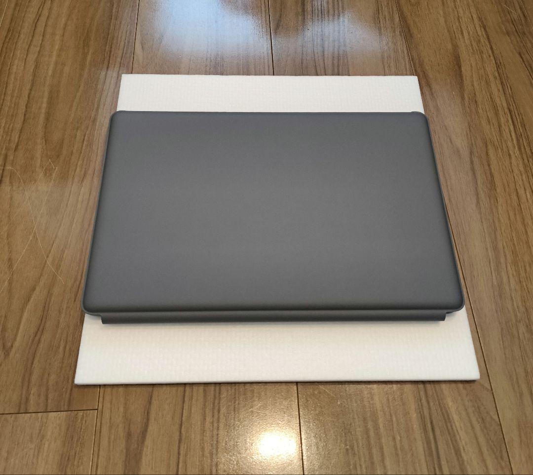 【美品】Lenovo Idea Tab Pro + Keyboard Pack