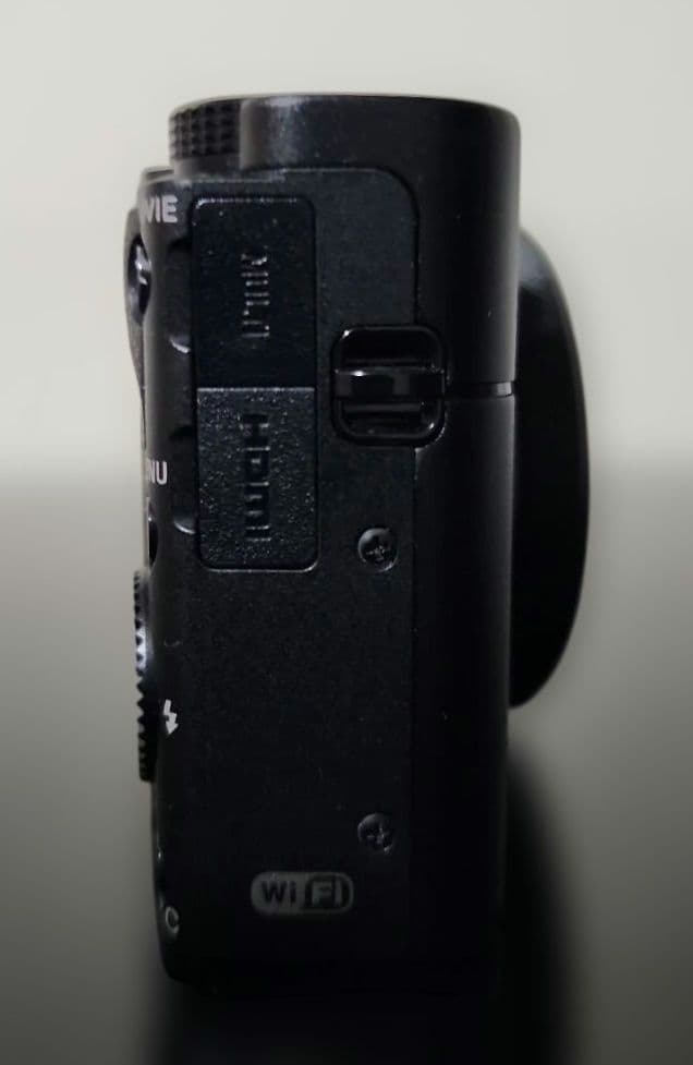 デジタルカメラ SONY DSC-RX100M5 CyberShot