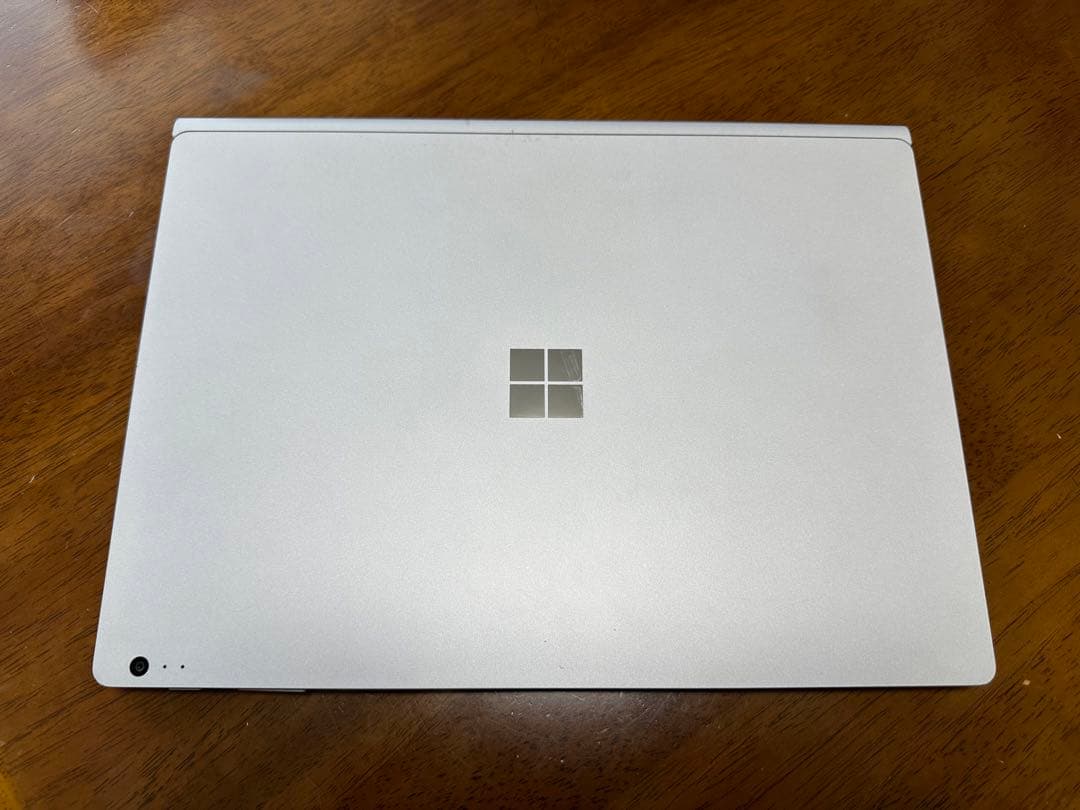ヘッドホン Microsoft Surface Book
