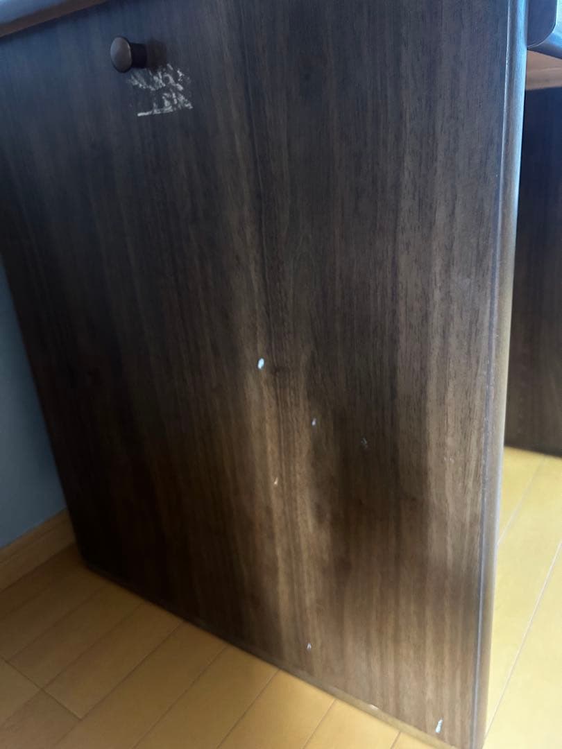 カリモク　学習机　鍵付き引出し