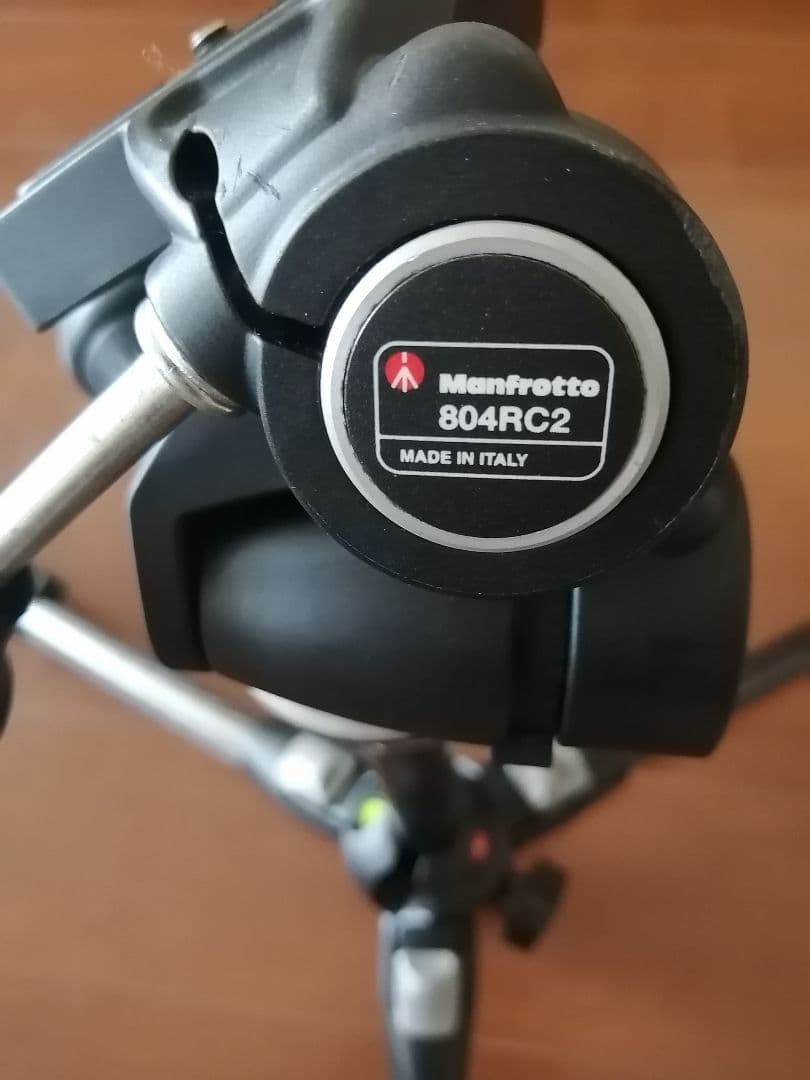 三脚（カーボン製）4段