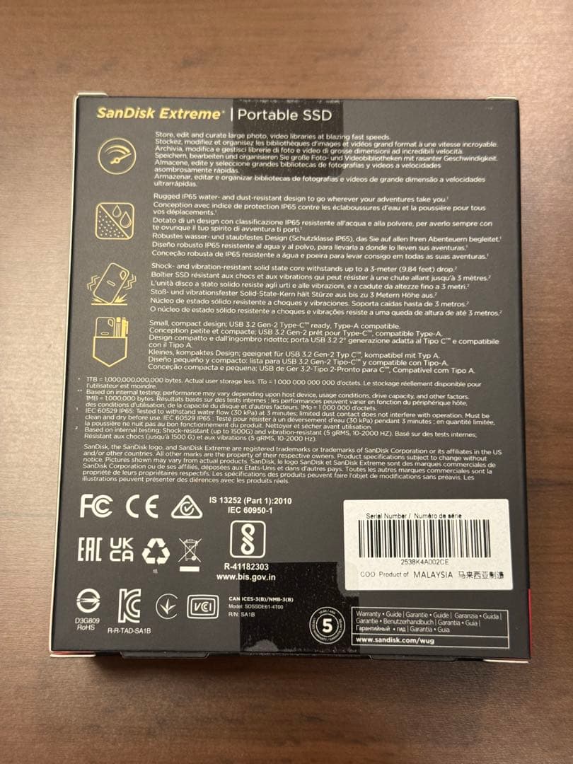 外付けハードディスク・ドライブ SanDisk 4TB Extreme Portable SSD